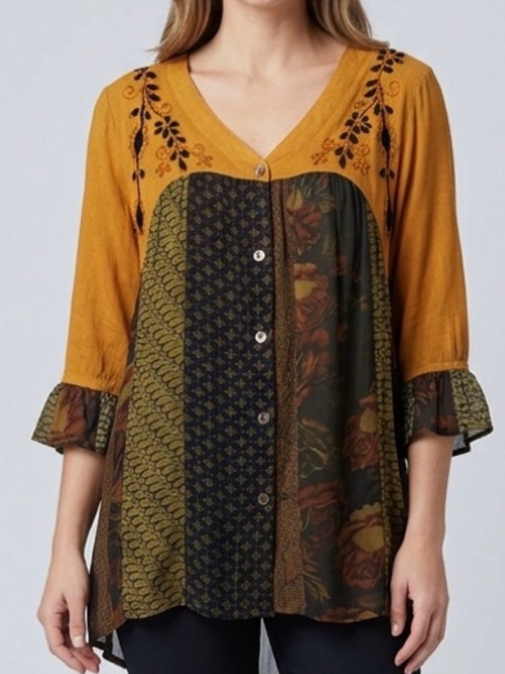 NWT Young Threads Boho Patchwork V-Neck Button Front Tunic Top - Carmel